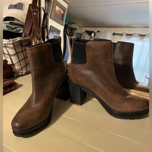 SOREL Blake Block Heel Waterproof Chelsea Boots Brown